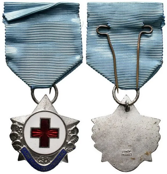 Červený kříž, zdravotnictví — 1