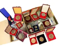 Velký soubor medaile, odznaků a plaket Československa a České republiky, — 3