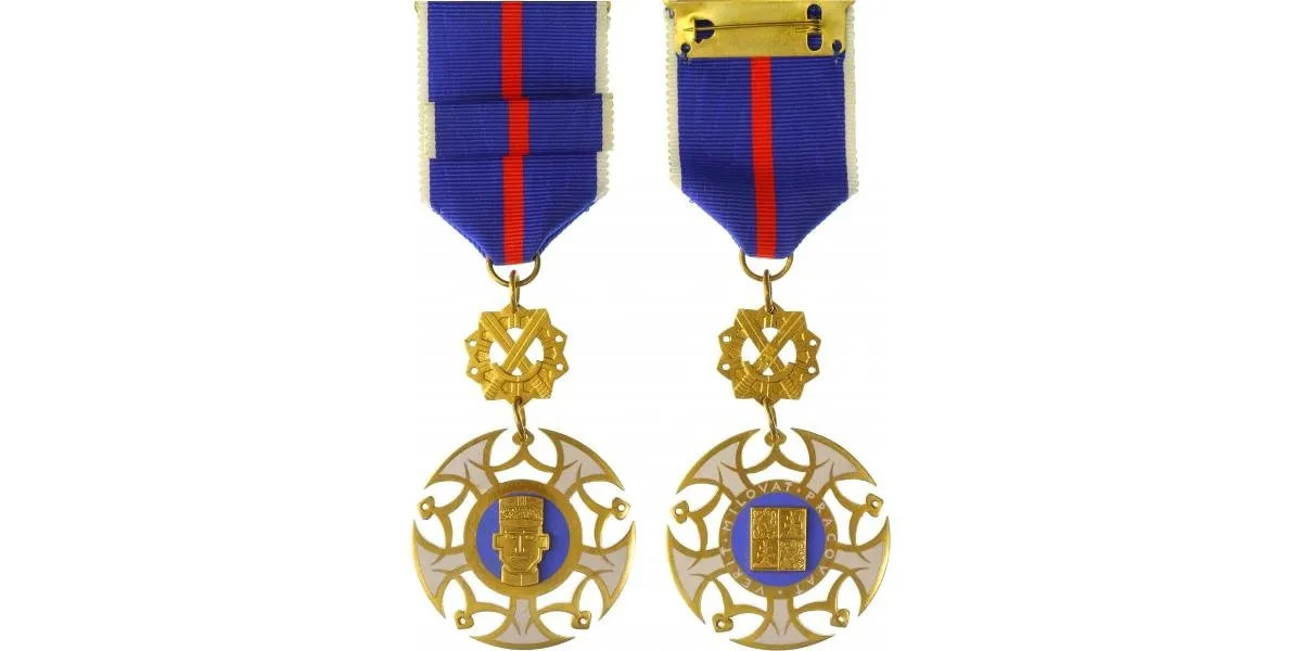 Česká a Slovenská federativní republika — 1