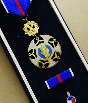 Česká a Slovenská federativní republika — 1