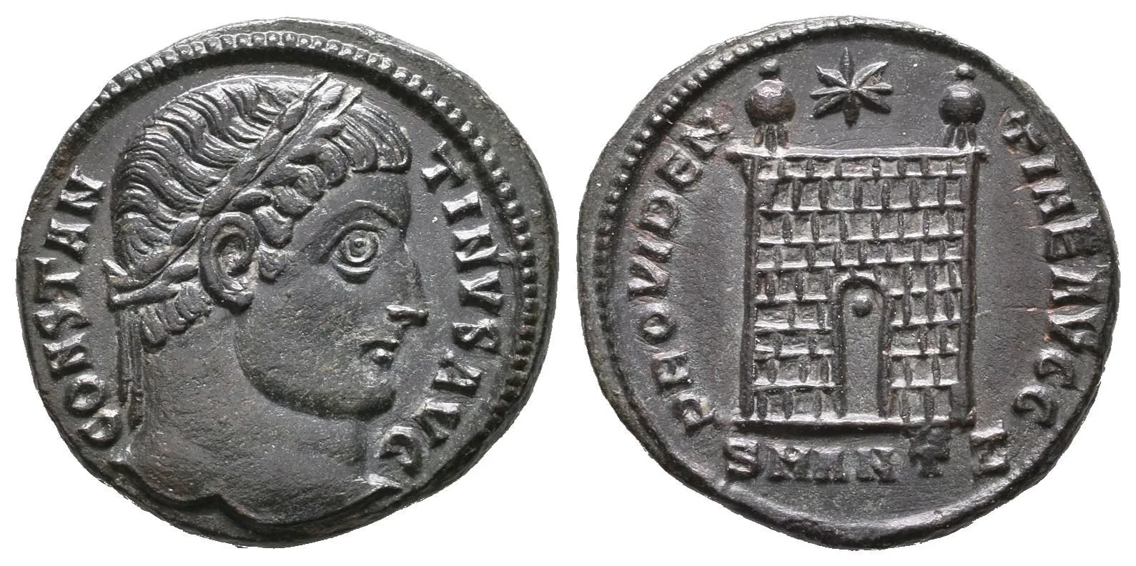 Follis, Antiochia, 327 - 239, Rv: PROVIDENTIAE AVGG, táborová brána, v exe. — 1