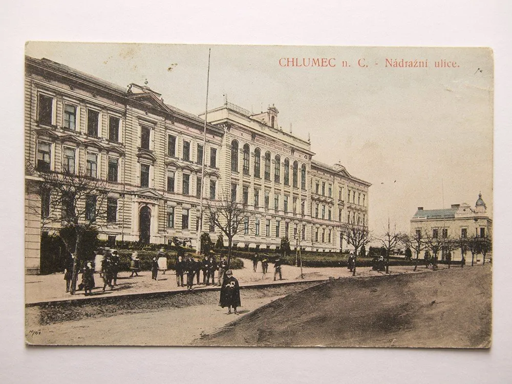 Východní Čechy, okr. Hradec Králové — 1