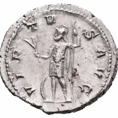 Antoninian, 240, Rv: VIRTVS AVG, stojící Virtus čelně drží oštěp, u nohou