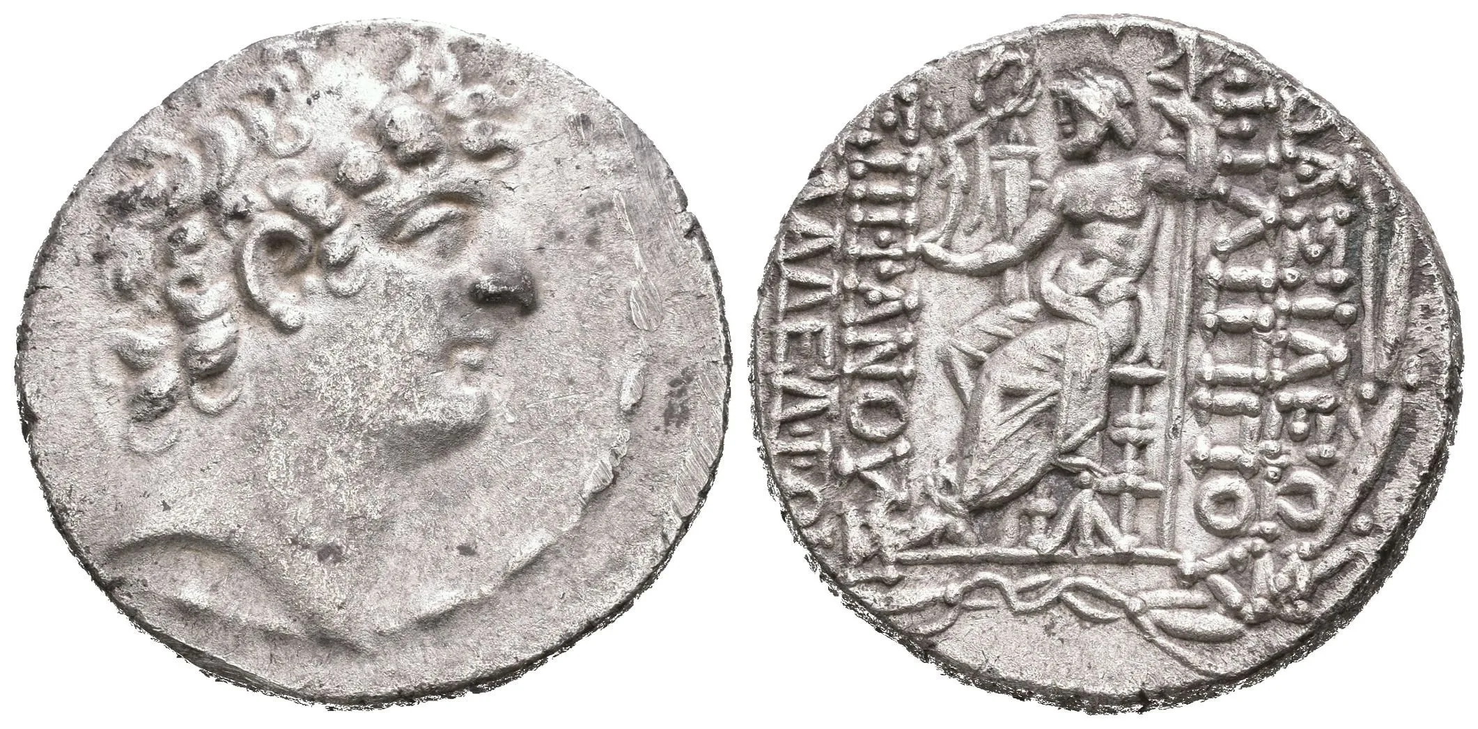 Tetradrachma, Hlava Antiocha s diadémem zprava / Sedící Zeus zleva drží Victorii — 1