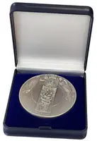 AE Medaile 2004 - K 85. výročí vzniku České numismatické společnosti a 100 let české secese. — 2