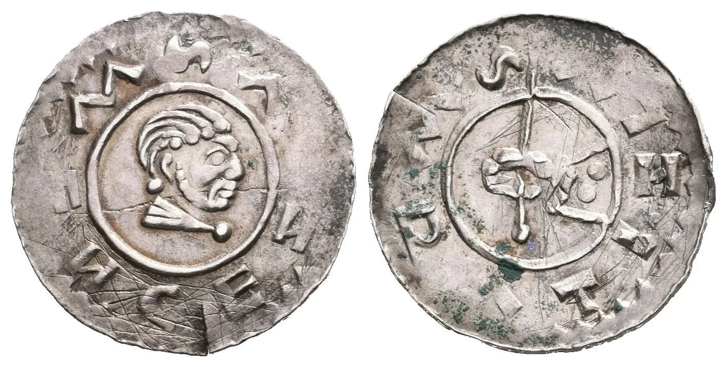 Denár, Cach 353a, na rukávu 2 kuličky, škr., patina — 1