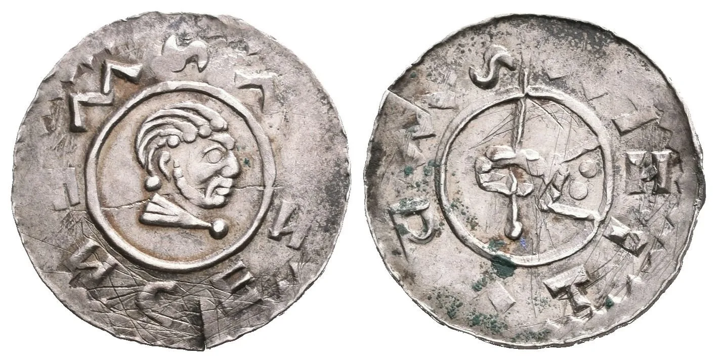 Denár, Cach 353a, na rukávu 2 kuličky, škr., patina — 1