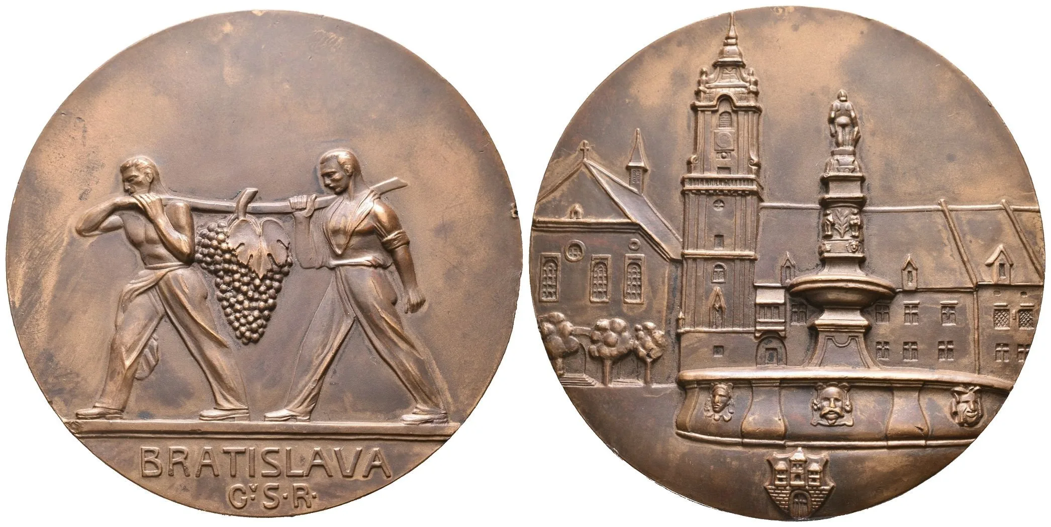 AE Medaile b.l. (1931) - Vinařské slavnosti v Bratislavě. Pat. bronz 70 mm, — 1