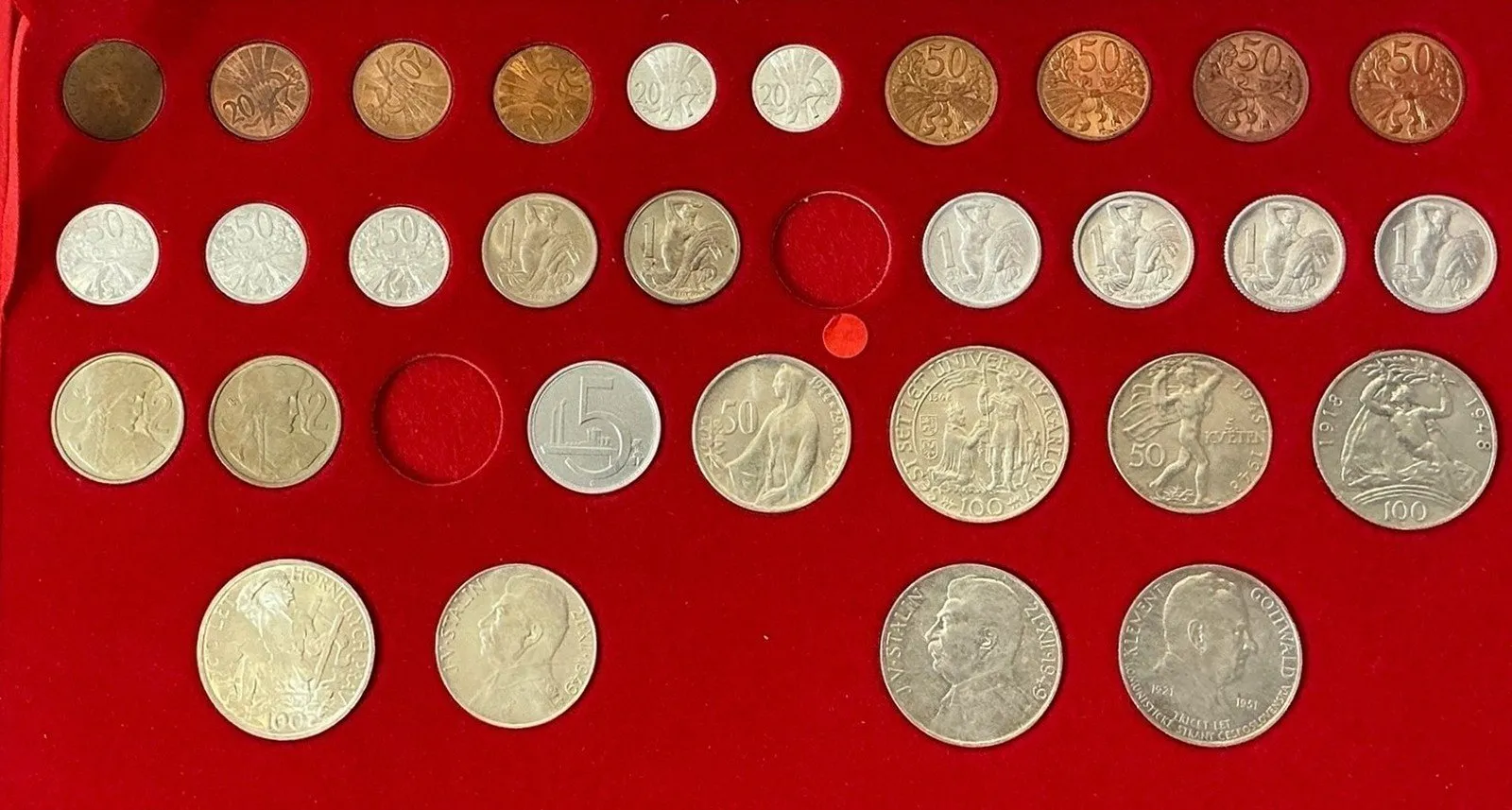 Období 1945 - 1993 — 1